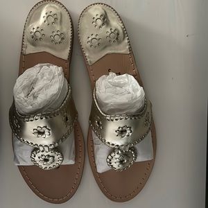 JACK ROGERS Hamptons Flat color Platinum Never been worn. Brand New